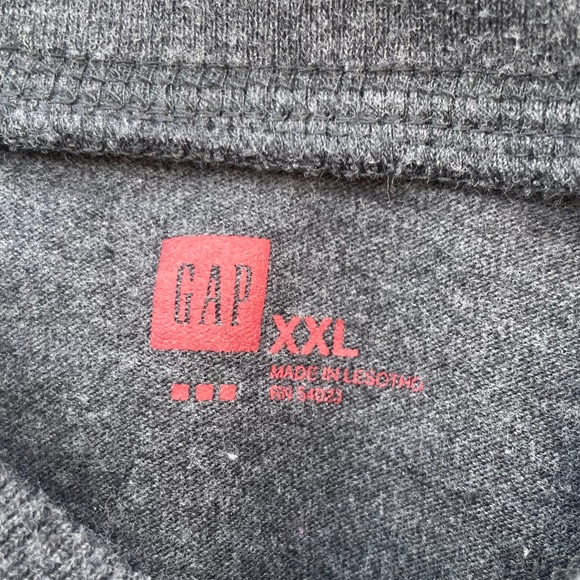 Gap long sleeved T-shirt in gray - Picture 5 of 5
